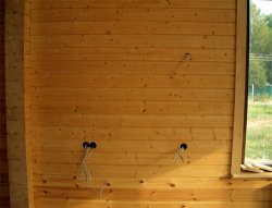 Скрытая электропроводка в деревянных домах